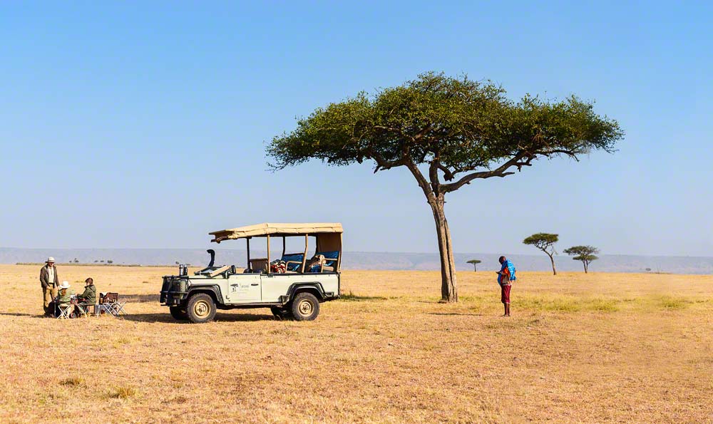 Breakfast in Masai Mara