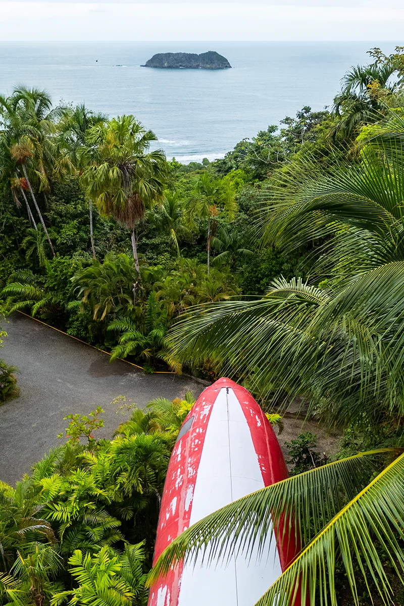 727 Fuselage Home in Manuel Antonio Costa Rica