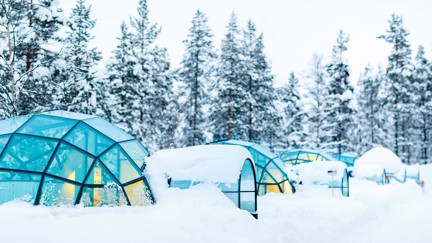 Kakslauttanen Arctic Resort: Finland’s Iconic Glass Igloo Hotel