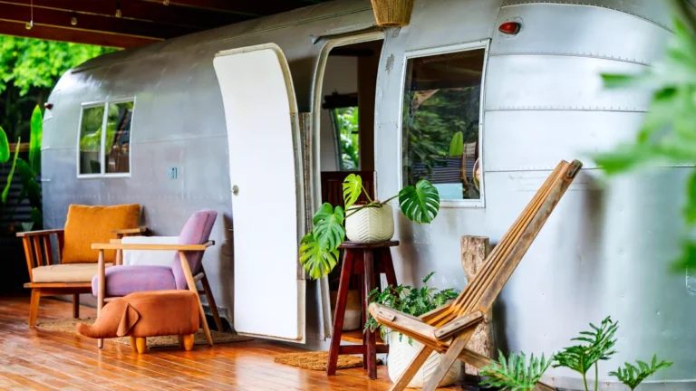 La Caravana hotel located at Playa Carrillo in Costa Rica