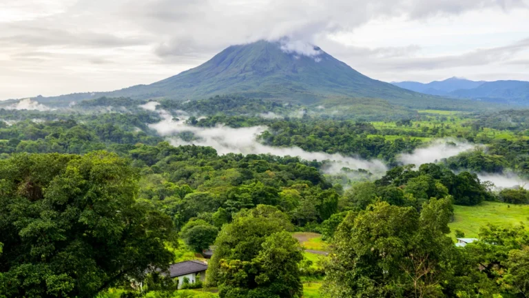 La Fortuna guide - Arenal volcano