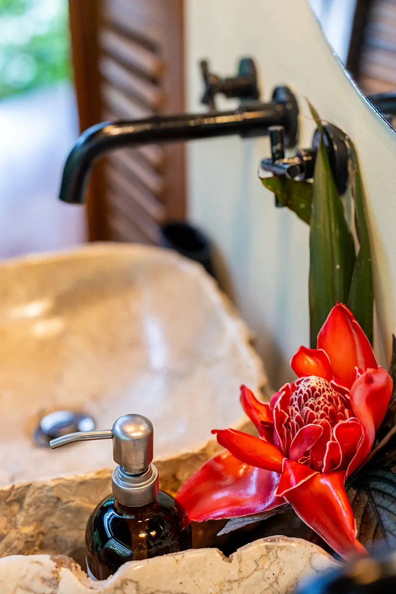 Bathroom details at La Loma Jungle Lodge in Bocas del Toro, Panama