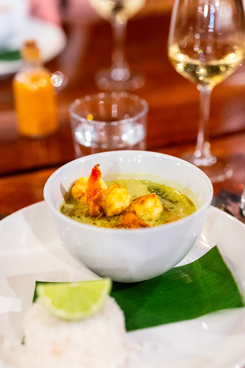 Delicious shrimp curry with rice