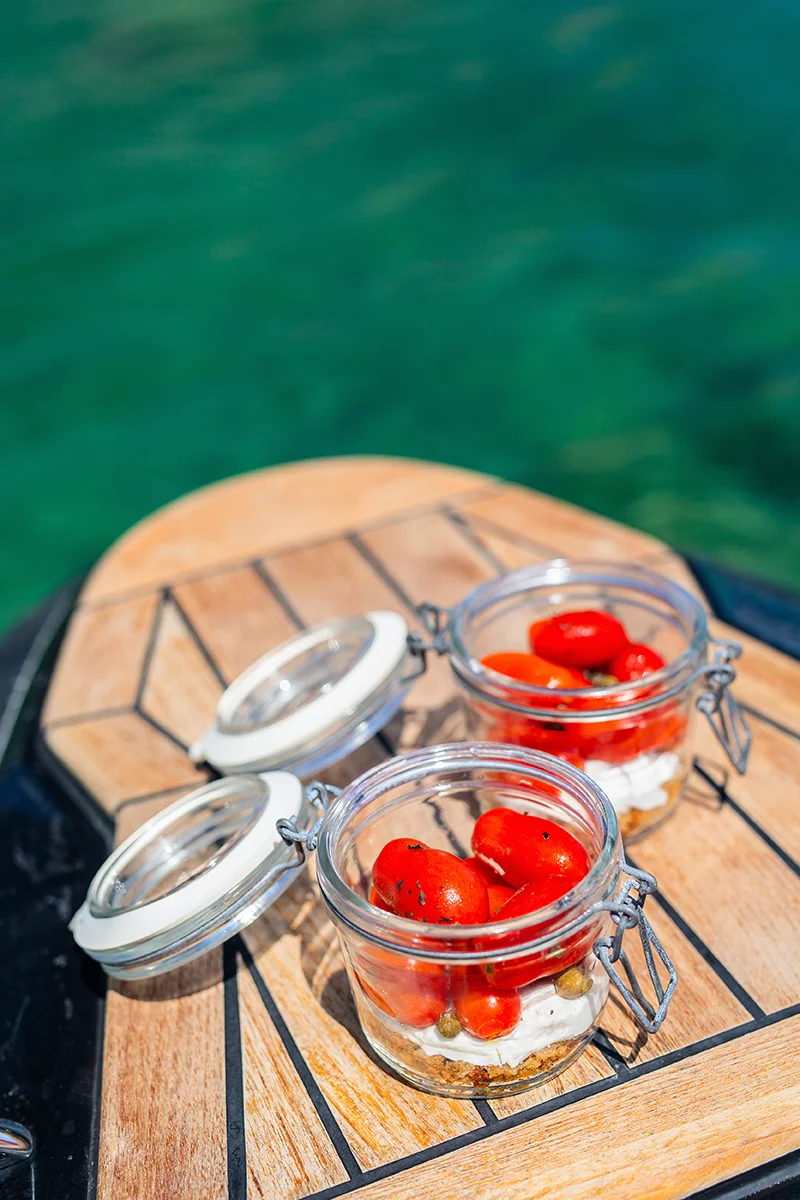 Lunch onboard boat tour in Milos