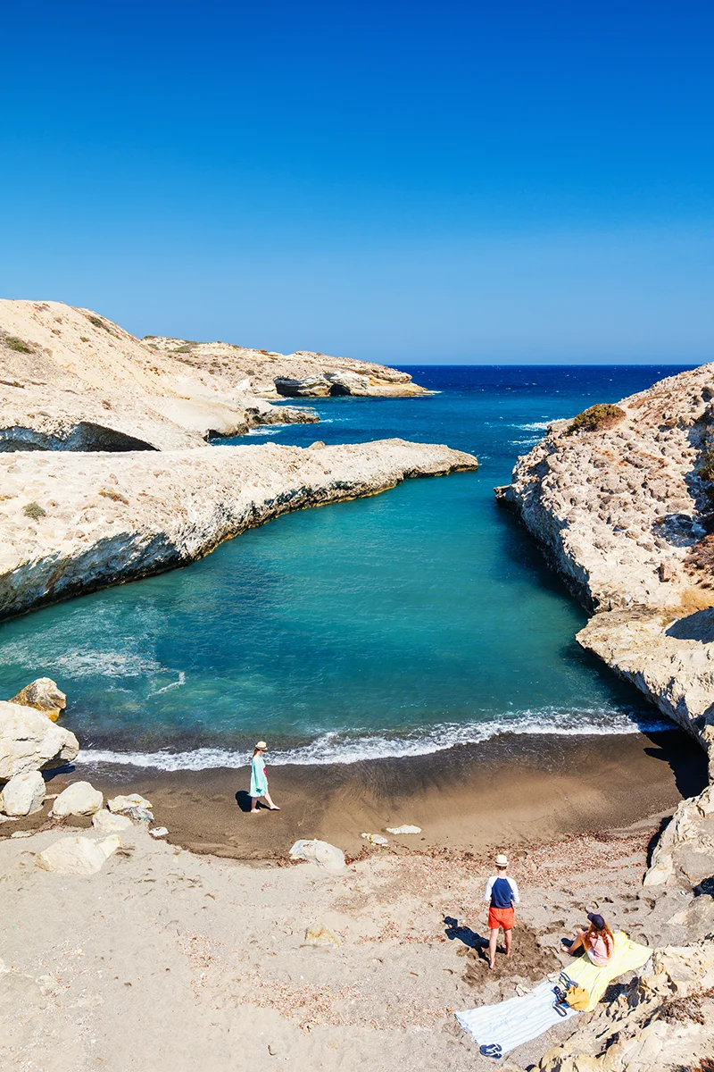 A hidden gem in the Milos itinerary is Kapros Beach