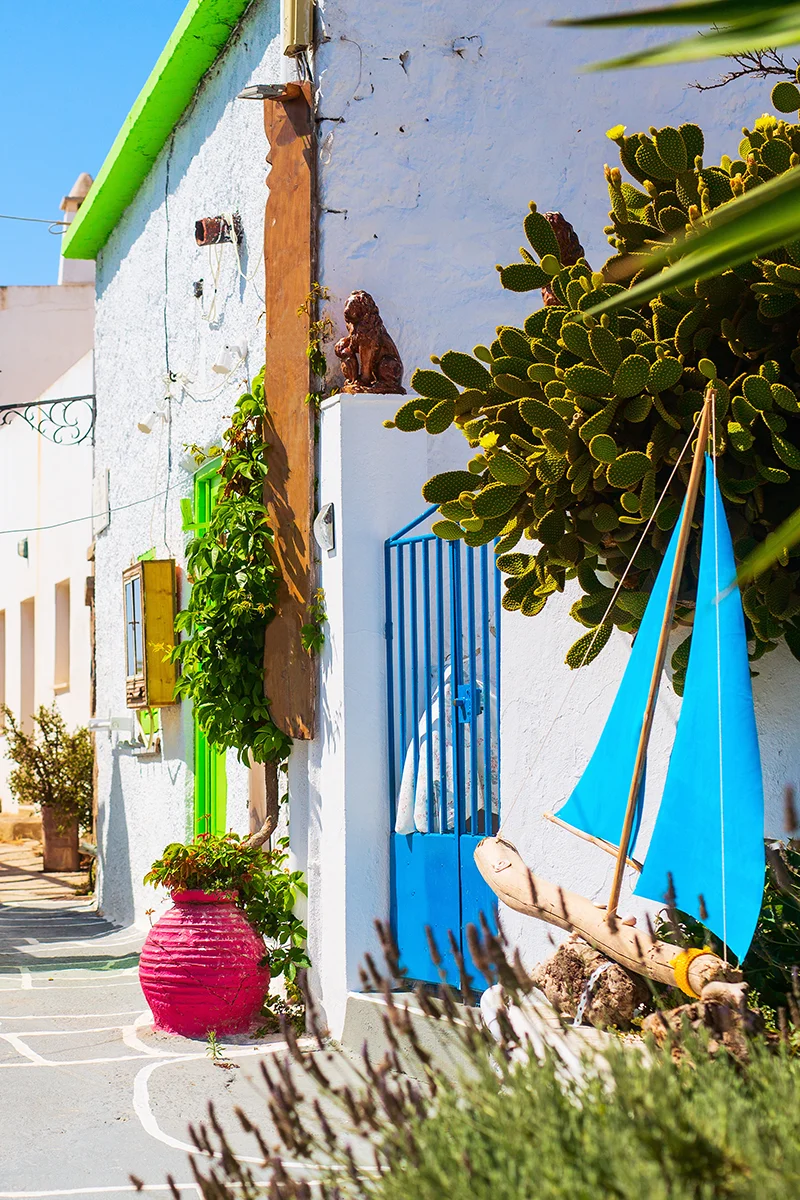 One week Milos itinerary - Plaka