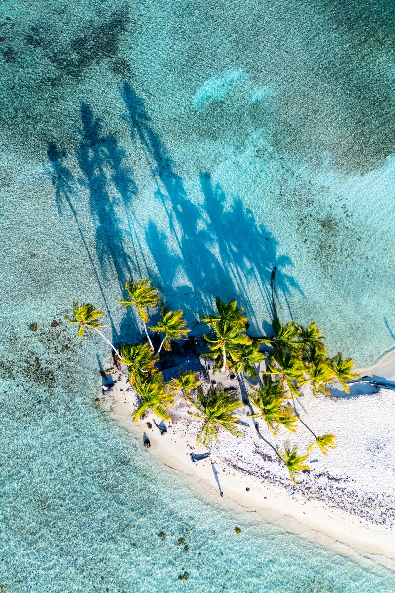 Tropical Island with palm trees and shadows, the San Blas Island Panama