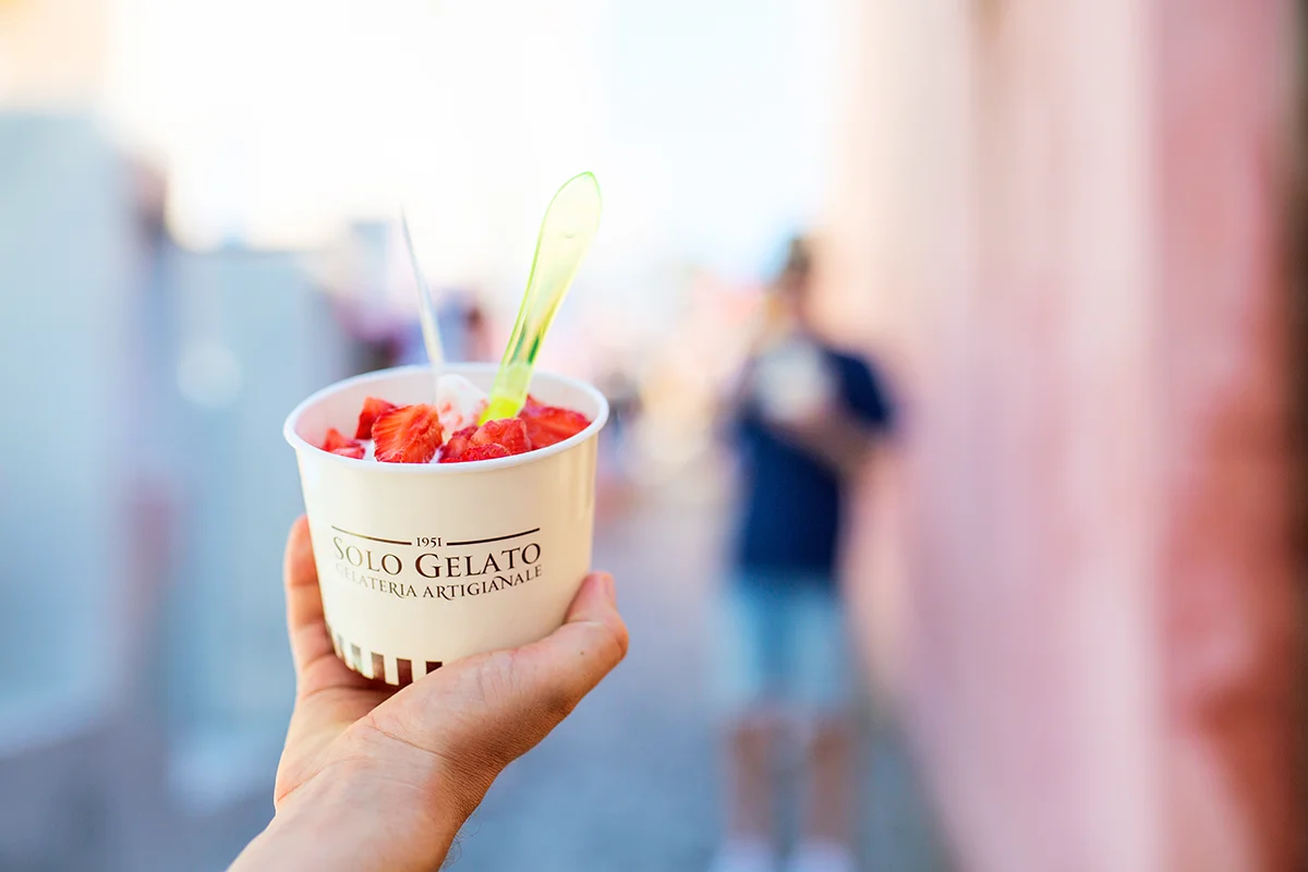 Solo Gelato in Oia Santorini