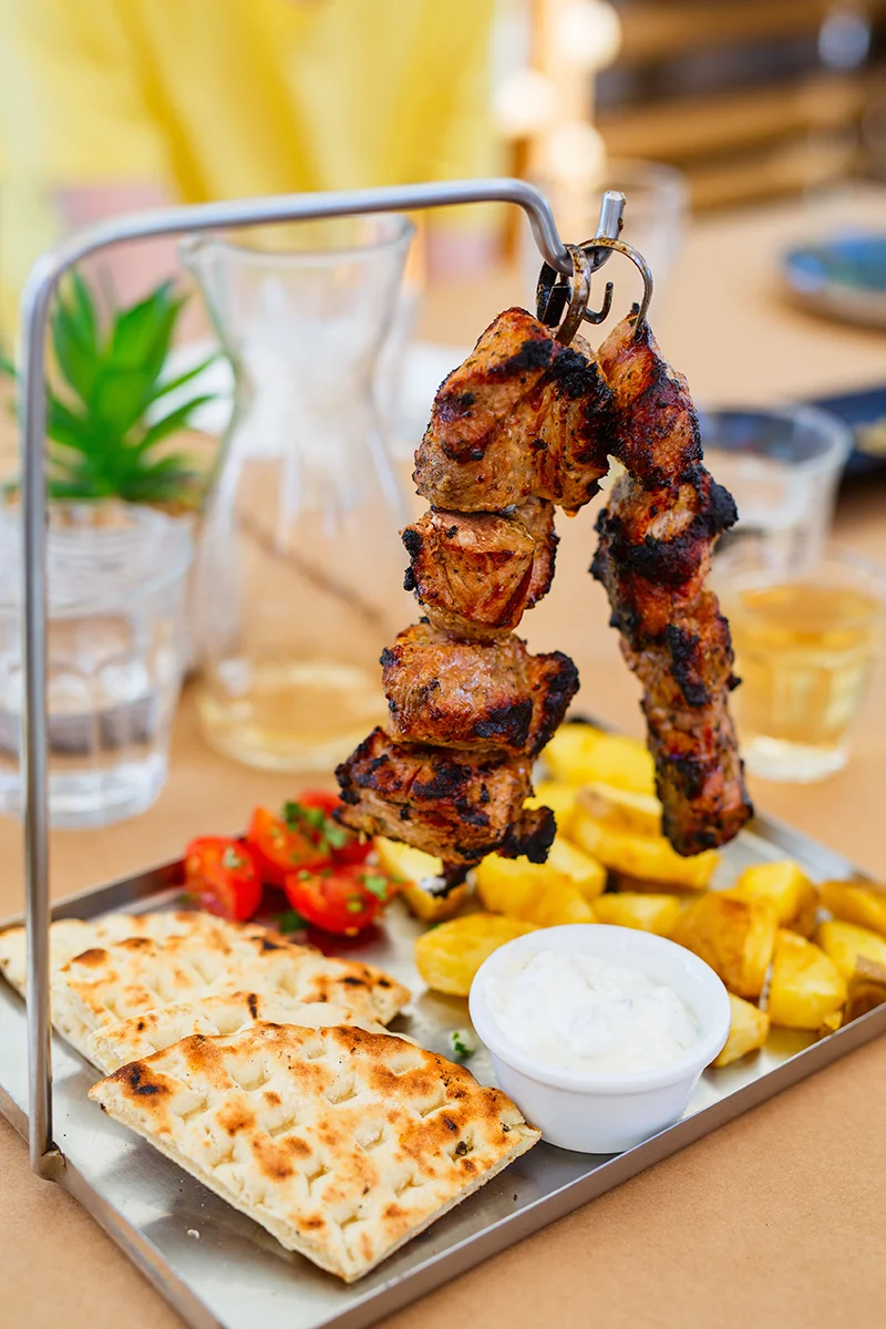 Kantouni Greek restaurant in Santorini