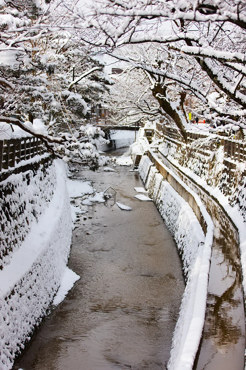 Snowy Enako River riverbank in Takayama