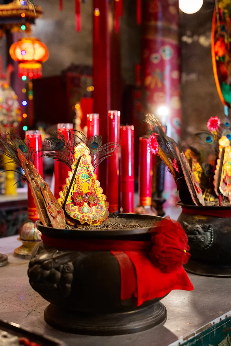 Rong Kuak Shrine in Talat Noi Bangkok